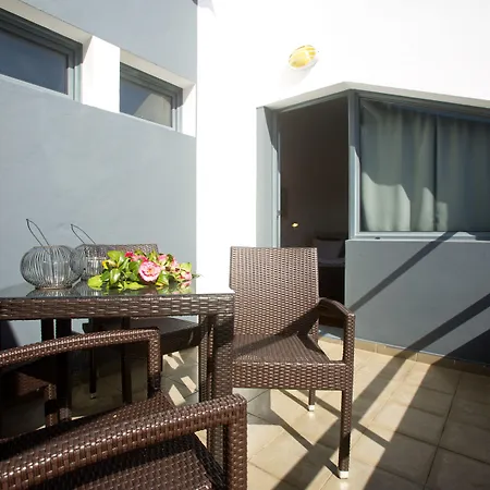 Azores - Ana's Place ゲストハウス Sao Pedro (Sao Miguel)